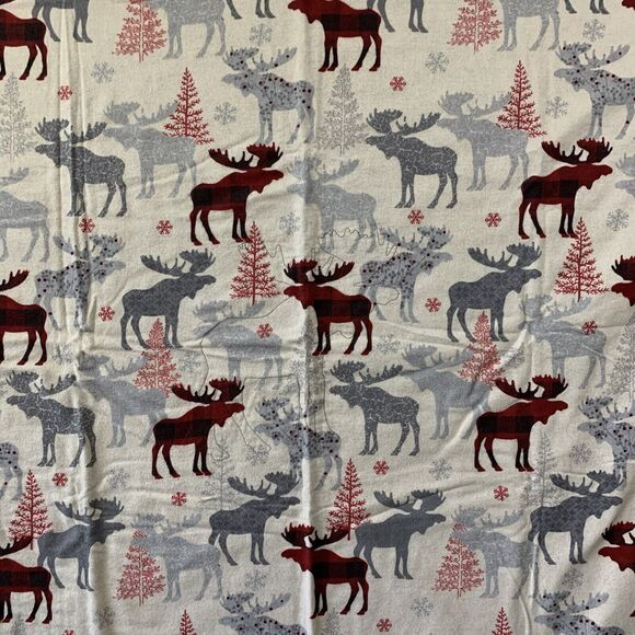 Project Linus Handmade Cozy Blanket Winter Holiday Plaid Elk 39X30 Snowflakes - Picture 7 of 9